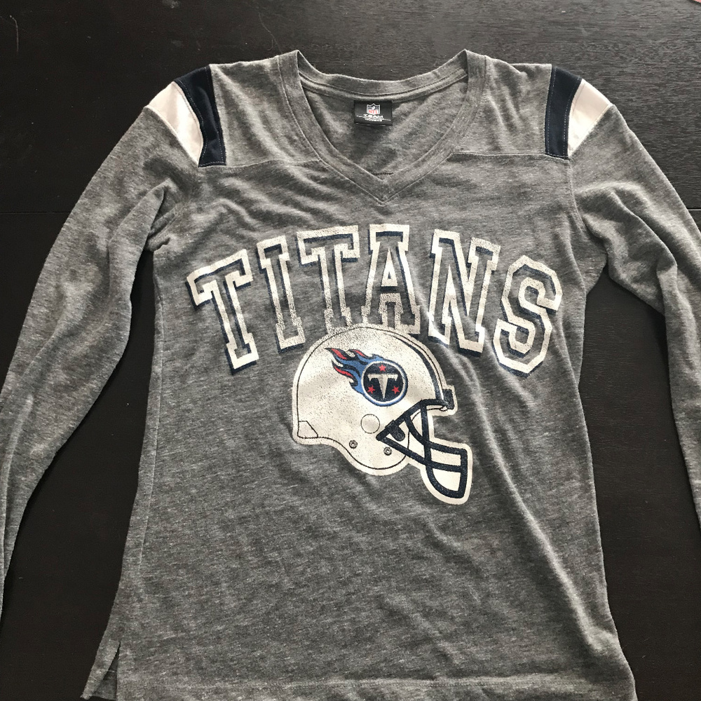 Titans 5th & Ocean Long Sleeve T-Shirt